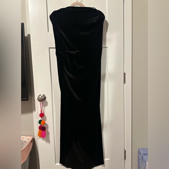 … - Picture 3 of 3